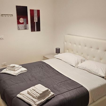 Residenza Ugo Bassi Apartment โบโลญญา ภายนอก รูปภาพ