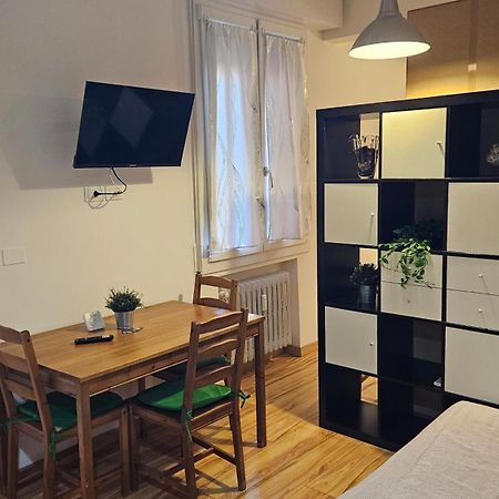 Residenza Ugo Bassi Apartment โบโลญญา ภายนอก รูปภาพ