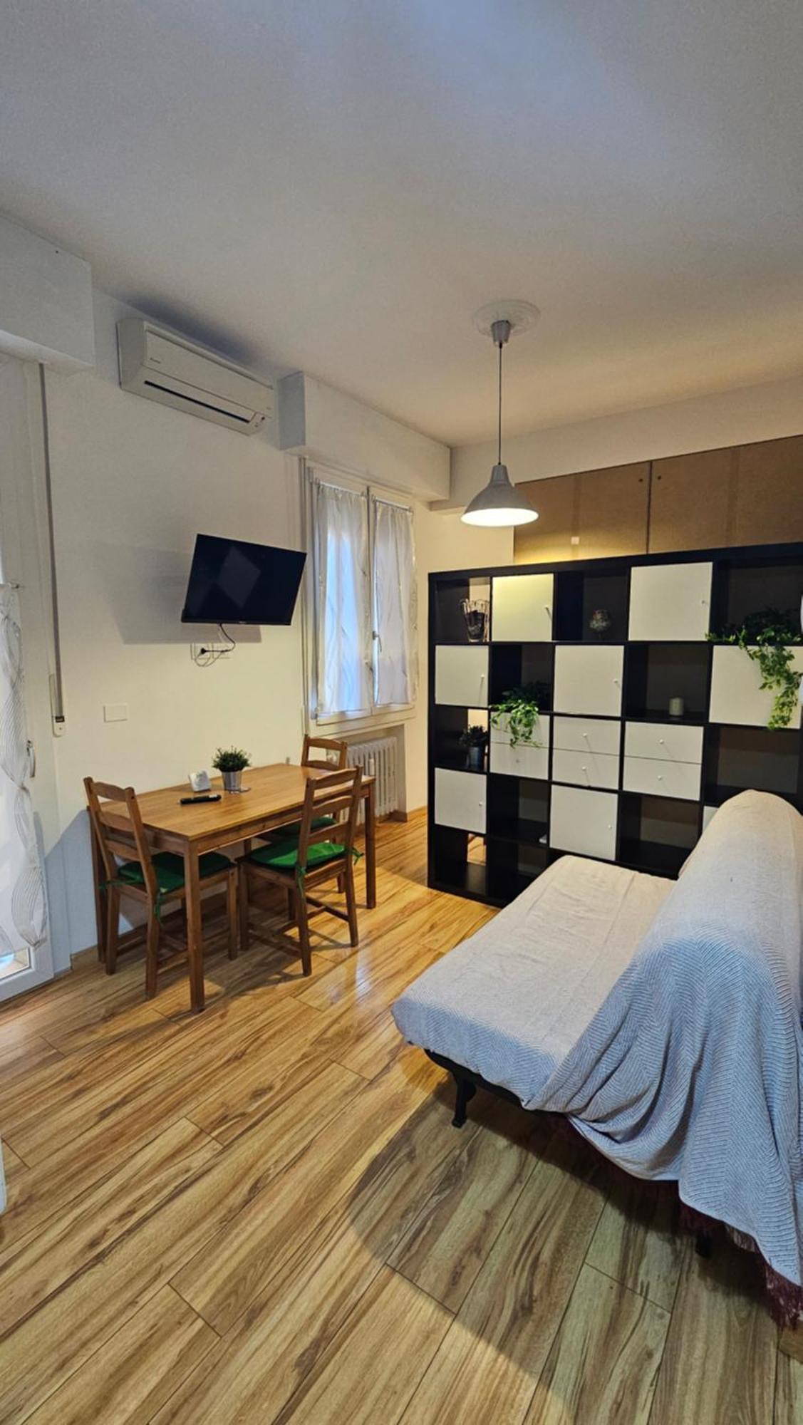 Residenza Ugo Bassi Apartment โบโลญญา ภายนอก รูปภาพ