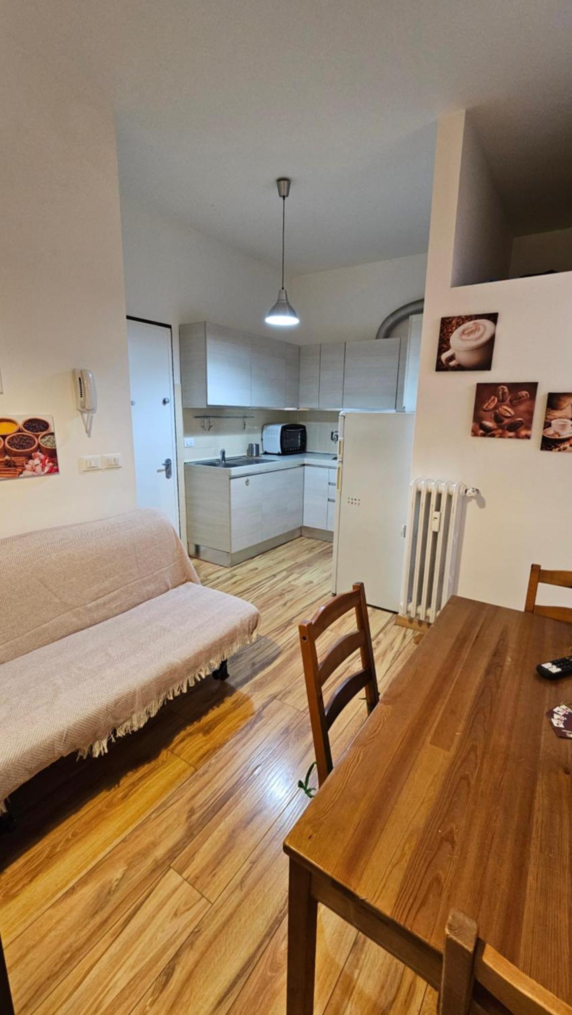 Residenza Ugo Bassi Apartment โบโลญญา ภายนอก รูปภาพ