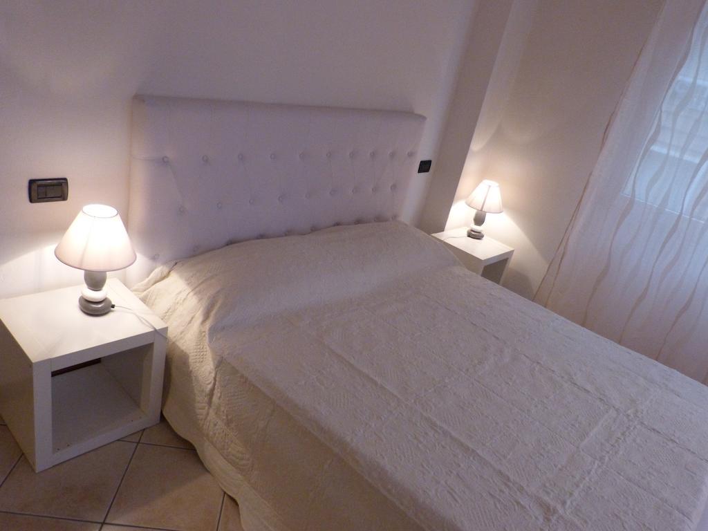 Residenza Ugo Bassi Apartment โบโลญญา ห้อง รูปภาพ