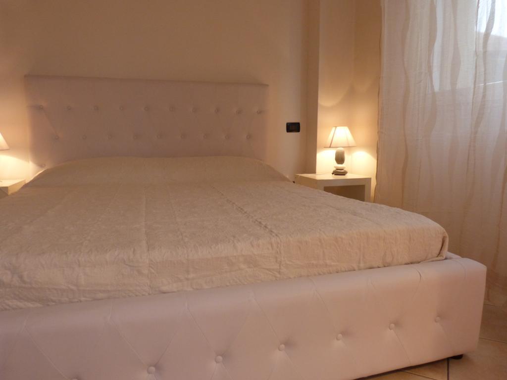 Residenza Ugo Bassi Apartment โบโลญญา ห้อง รูปภาพ